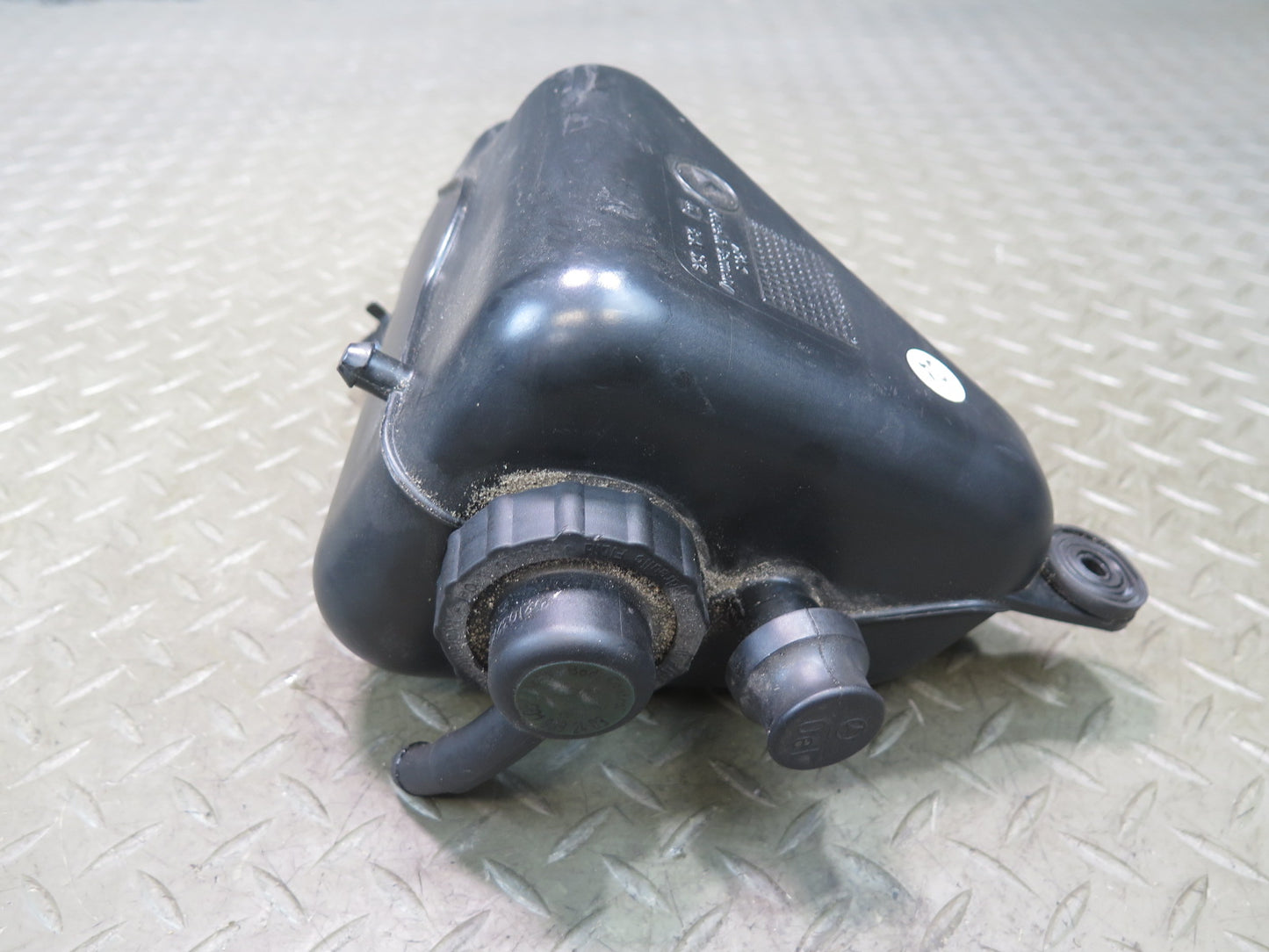 03-08 Mercedes R230 ABC Hydraulic Suspension Fluid Reservoir Tank OEM