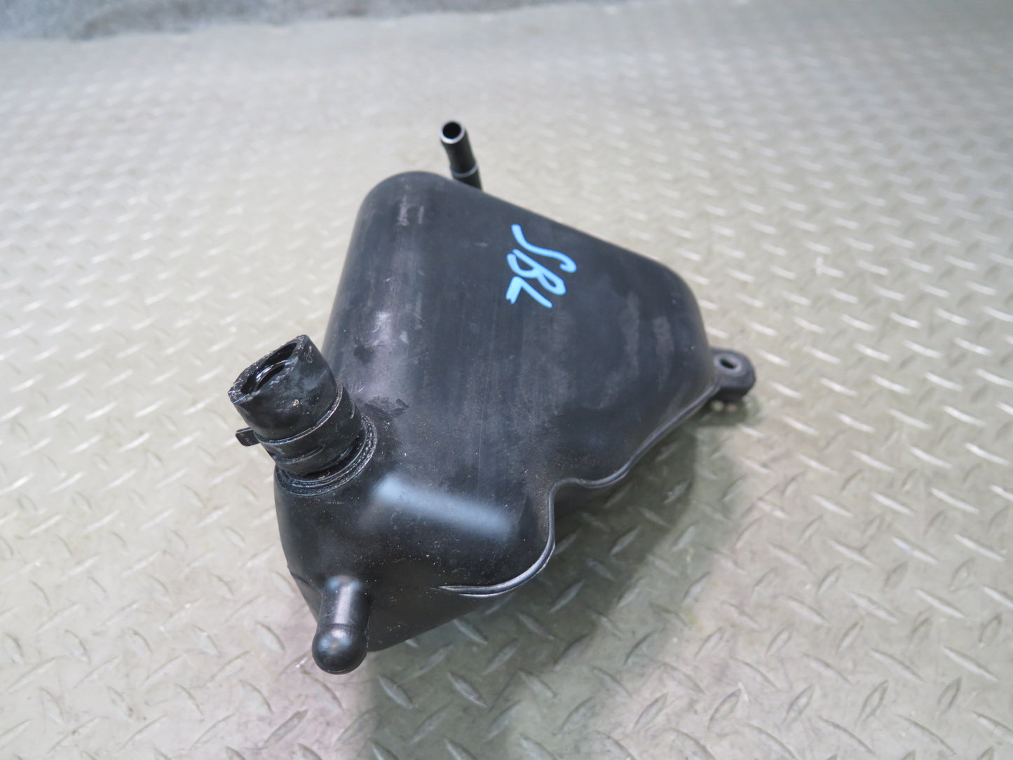 03-08 Mercedes R230 ABC Hydraulic Suspension Fluid Reservoir Tank OEM