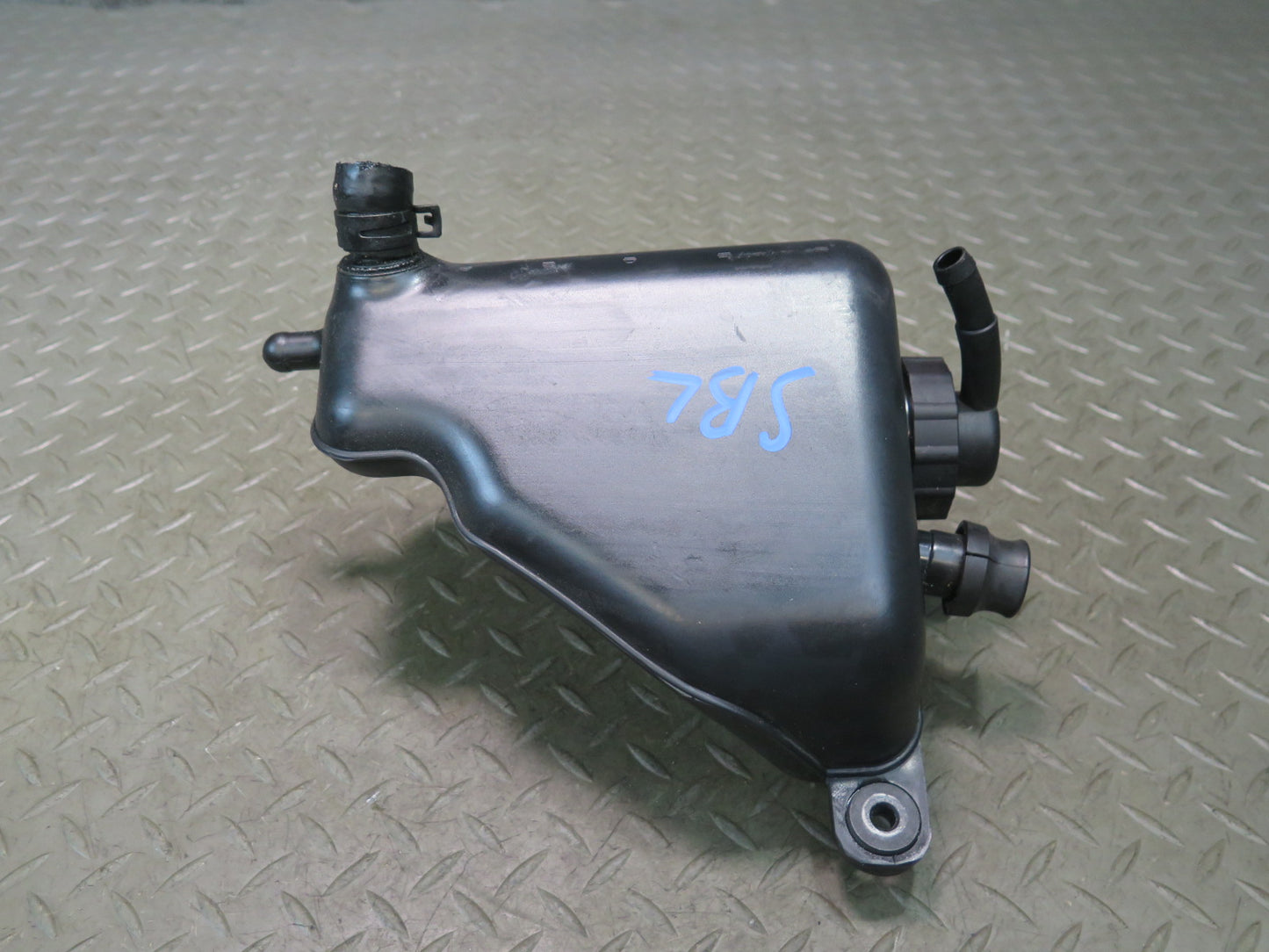 03-08 Mercedes R230 ABC Hydraulic Suspension Fluid Reservoir Tank OEM