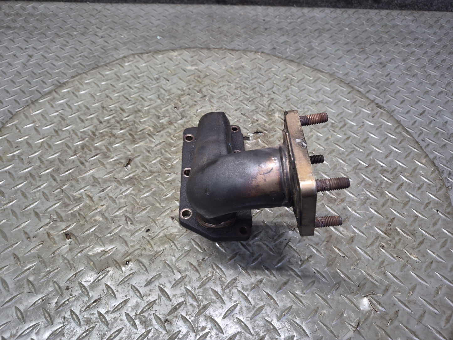 01-03 VW Eurovan T4 2.8L AXK Set of 2 Engine Exhaust Manifold OEM