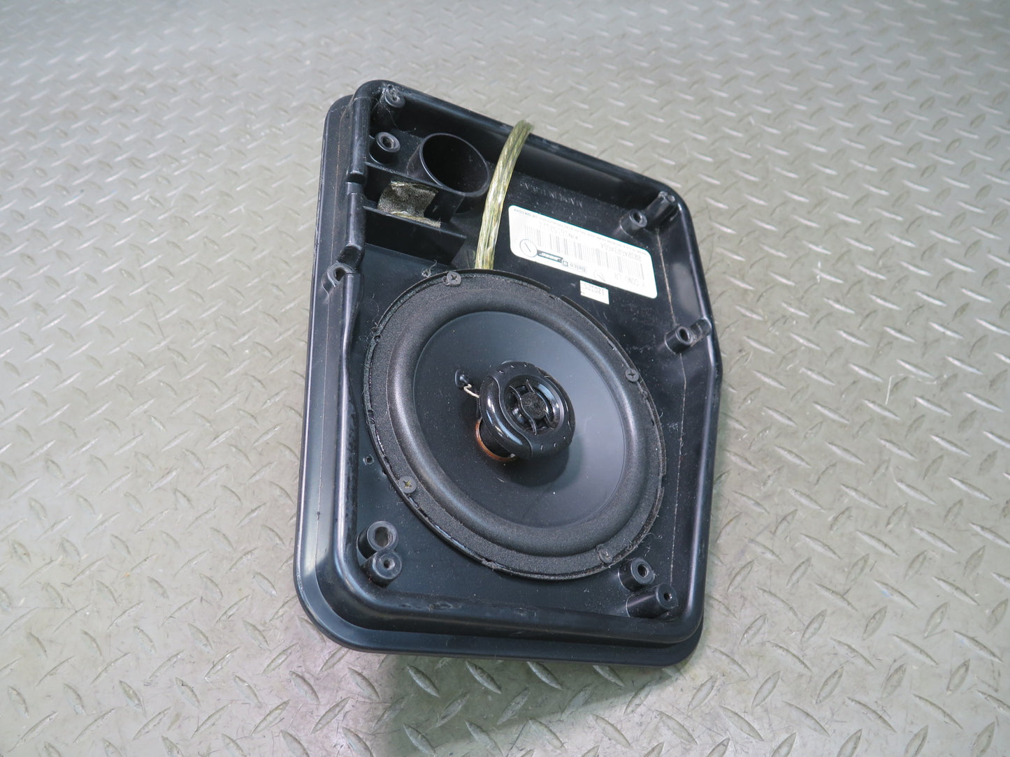 90-96 Chevrolet Corvette C4 Conv Set of 2 Rear Left & Right Phoenix Gold Speaker