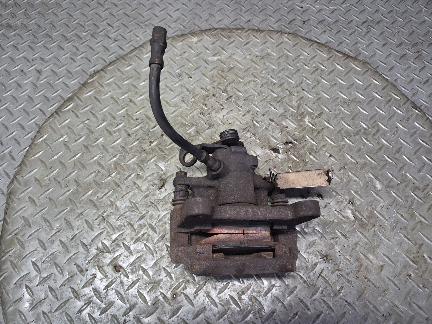 01-03 VW Eurovan T4 2.8L FWD Set of 2 Rear Left & Right Brake Caliper OEM