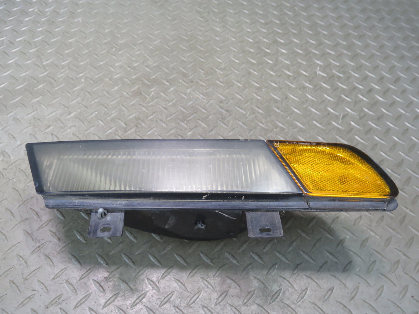 91-96 Chevrolet Corvette C4 Set of 2 Front Left & Right Side Marker Light OEM