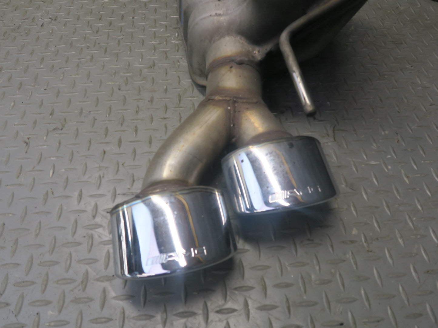 03-08 Mercedes R230 SL55 AMG Set of Rear Left & Right Exhaust Muffler Pipe OEM