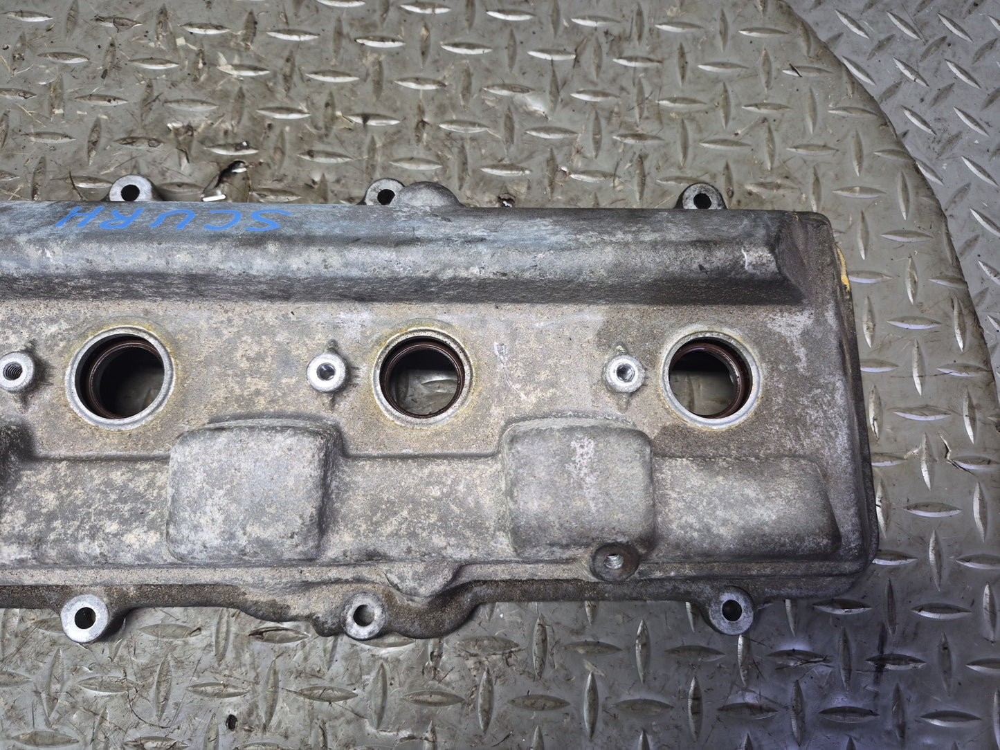 98-00 Lexus LS400 SC400 1UZFE 4.0L Right Engine Cylinder Cover w Bolts OEM
