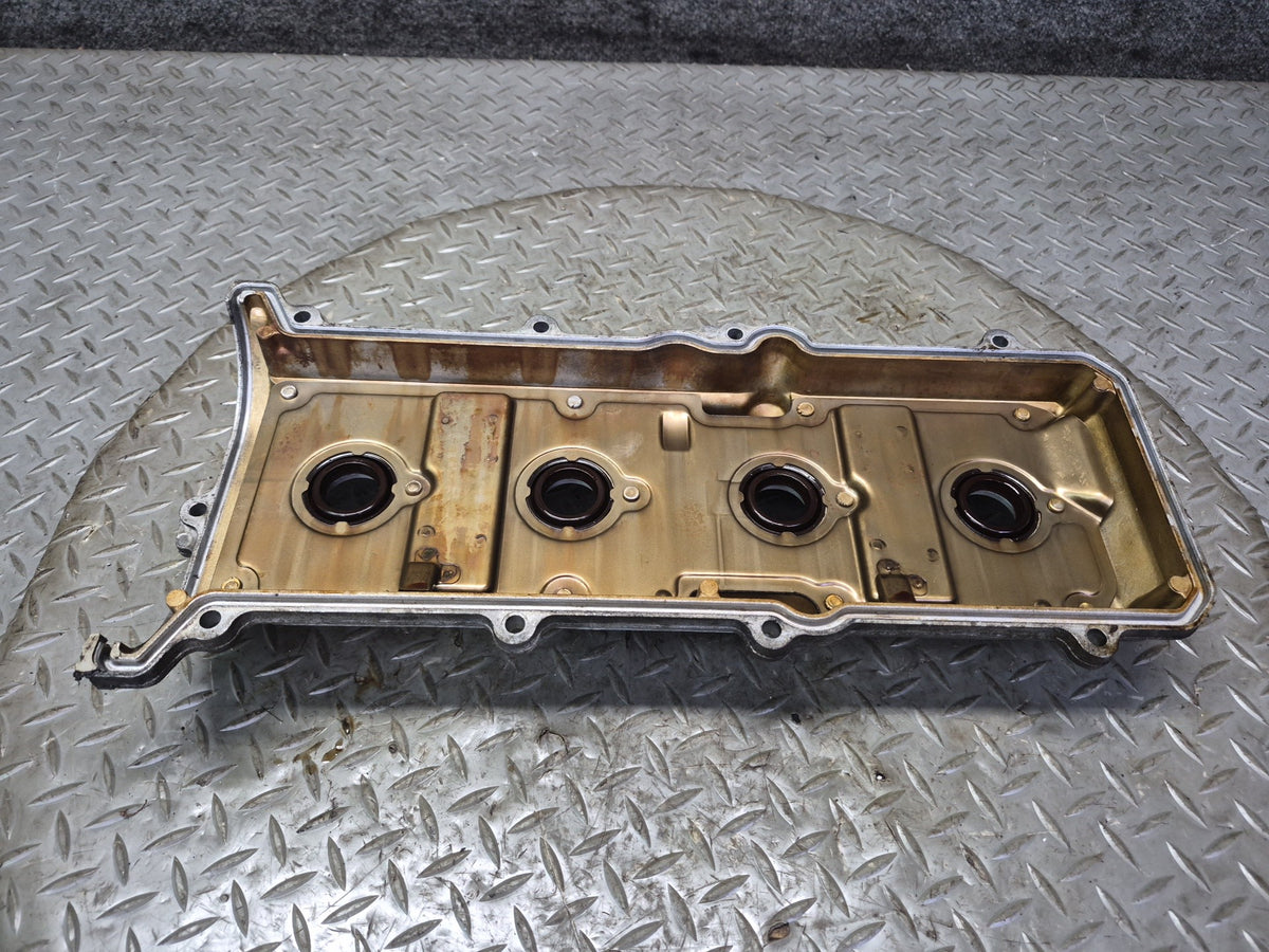 98-00 Lexus LS400 SC400 1UZFE 4.0L Right Engine Cylinder Cover w Bolts OEM