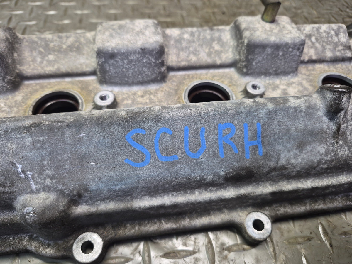 98-00 Lexus LS400 SC400 1UZFE 4.0L Right Engine Cylinder Cover w Bolts OEM