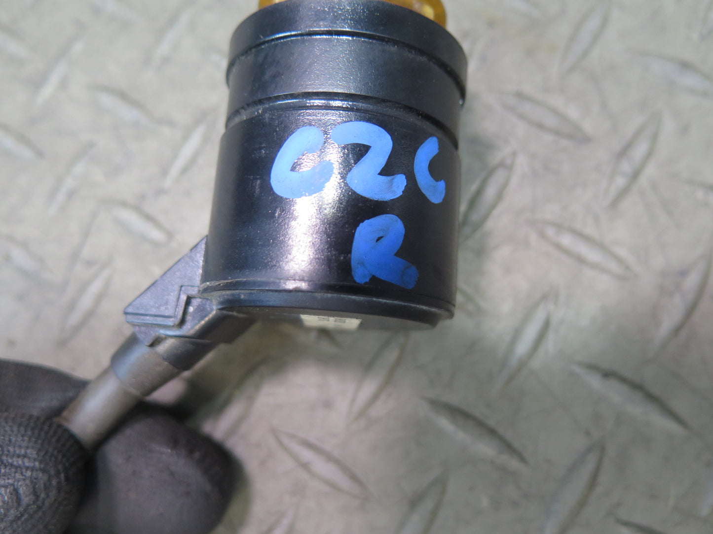 90-96 Chevrolet Corvette C4 Set of 2 Rear Left & Right Shock Actuator OEM