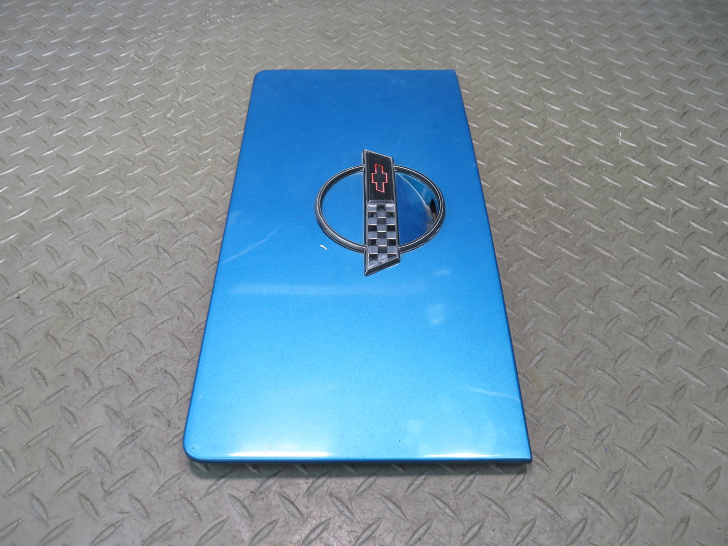 86-96 Chevrolet Corvette C4 Fuel Tank Filler Door Lid w Emblem Bright Aqua OEM