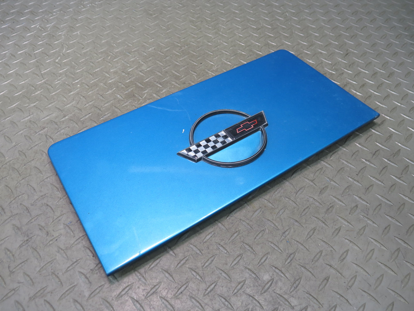 86-96 Chevrolet Corvette C4 Fuel Tank Filler Door Lid w Emblem Bright Aqua OEM