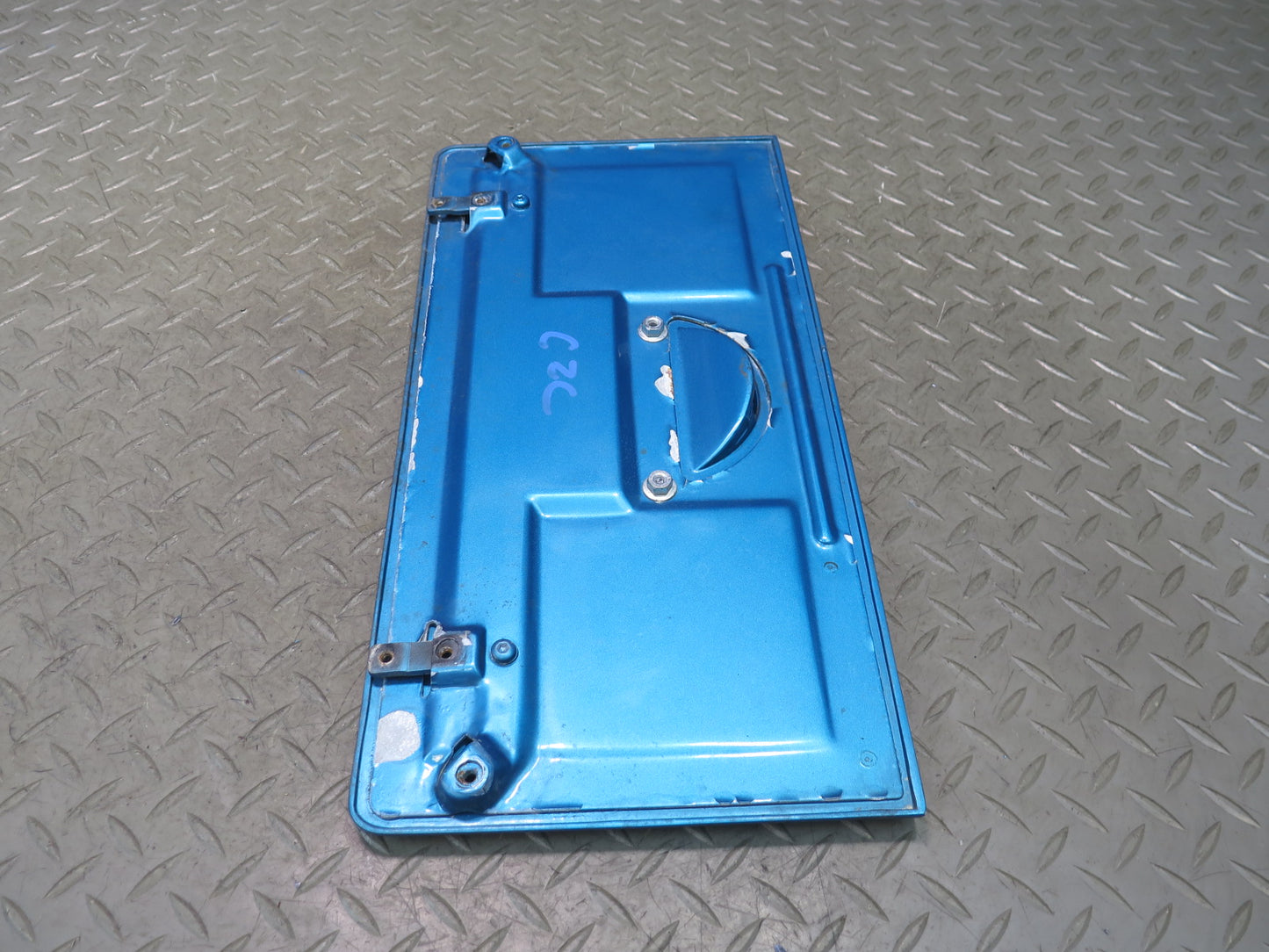 86-96 Chevrolet Corvette C4 Fuel Tank Filler Door Lid w Emblem Bright Aqua OEM