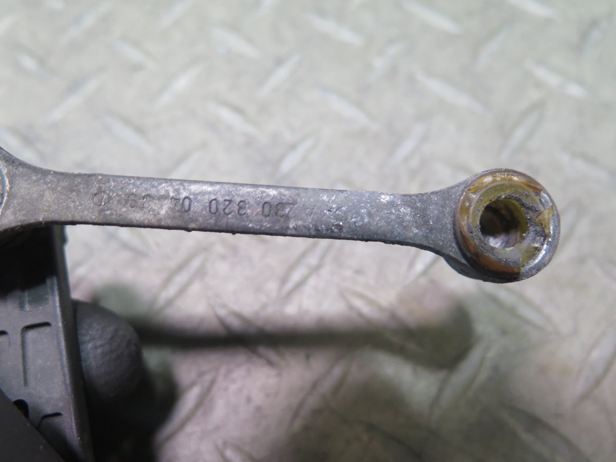 03-12 Mercedes R230 Sl-class Rear Right Suspension Height Level Sensor OEM