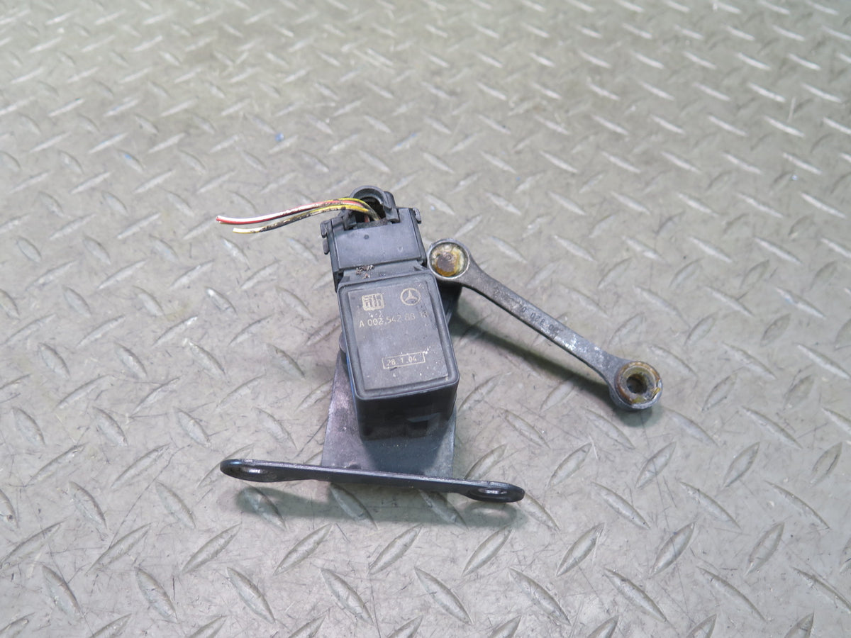03-12 Mercedes R230 Sl-class Rear Right Suspension Height Level Sensor OEM