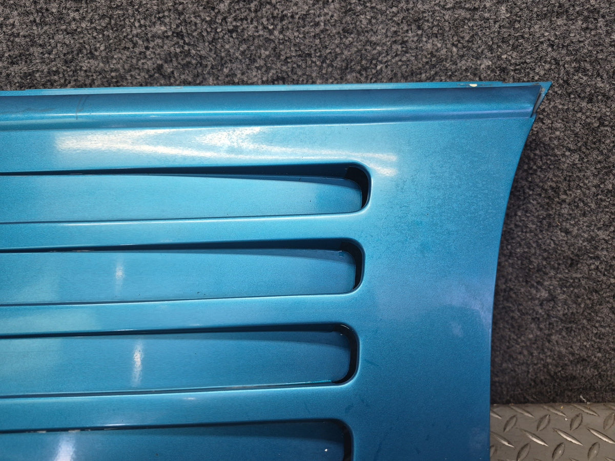 91-94 Chevrolet Corvette C4 Front Right Fender Lower Trim Molding Aqua OEM