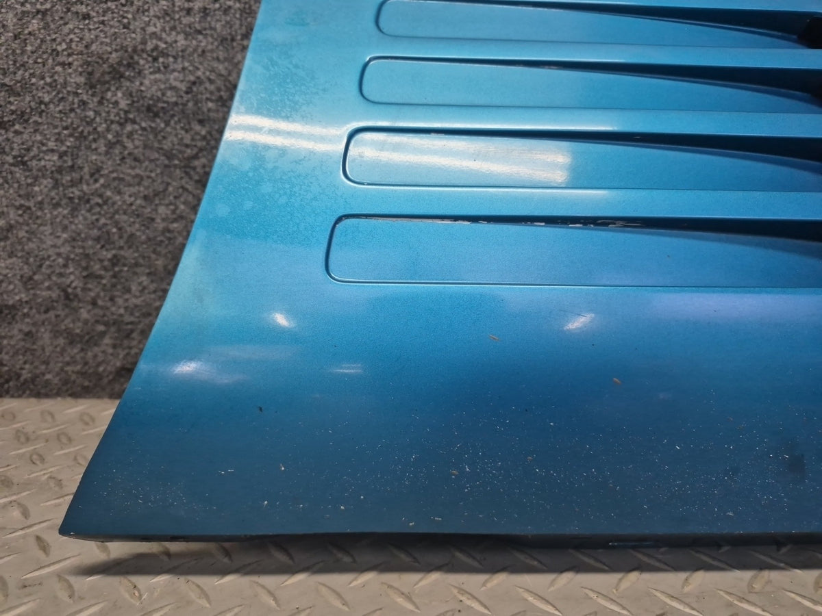 91-94 Chevrolet Corvette C4 Front Right Fender Lower Trim Molding Aqua OEM