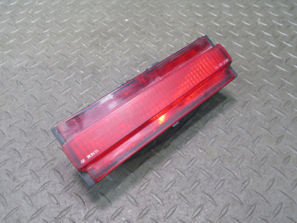 91-96 Chevrolet Corvette C4 Rear Center 3RD Third Brake Light 16514080 OEM
