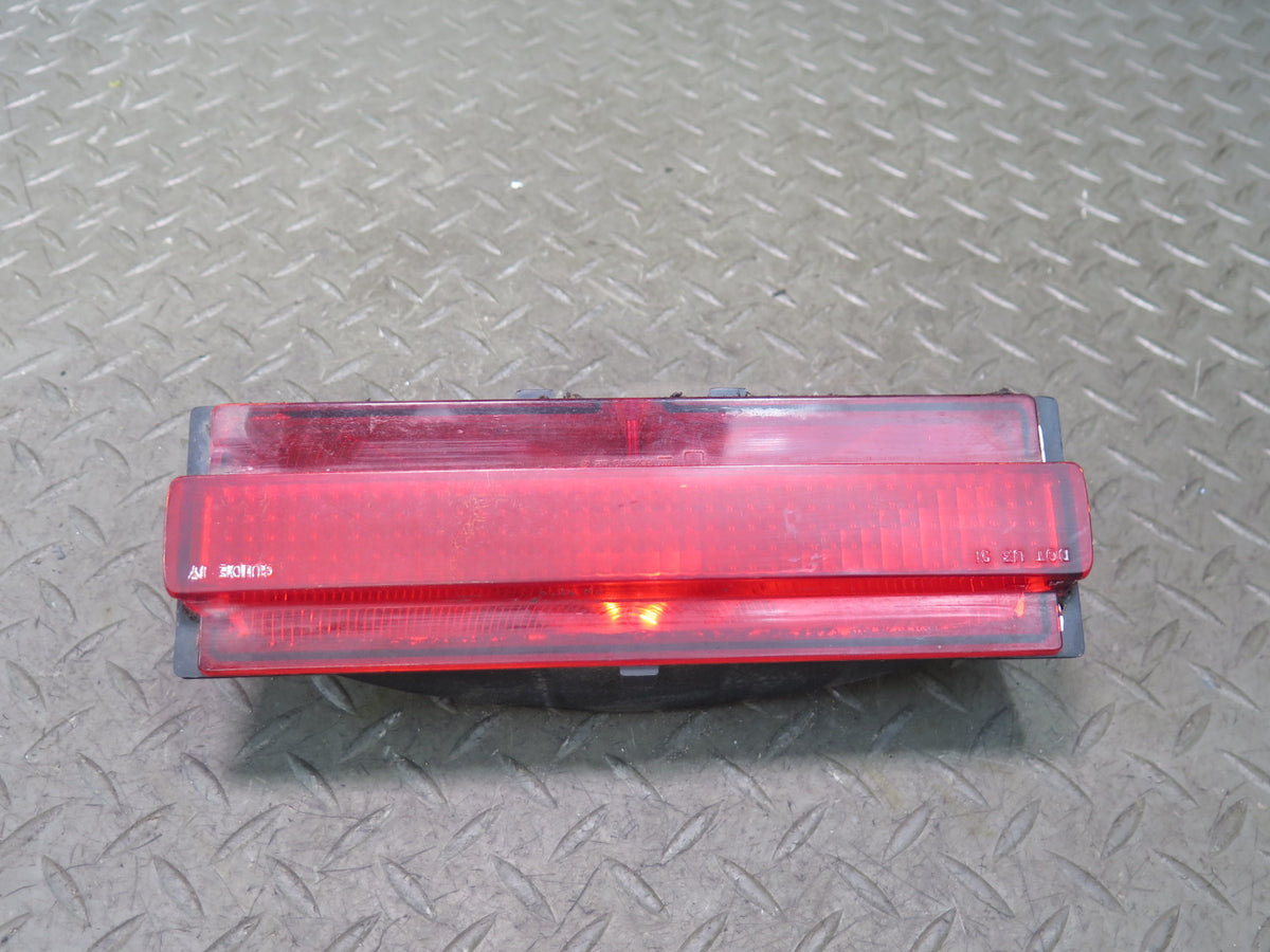 91-96 Chevrolet Corvette C4 Rear Center 3RD Third Brake Light 16514080 OEM