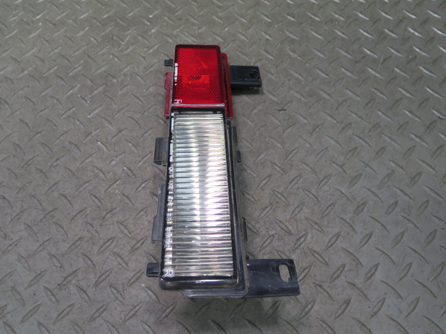 91-96 Chevrolet Corvette C4 Rear Left & Right Side Marker Light Lamp Set OEM