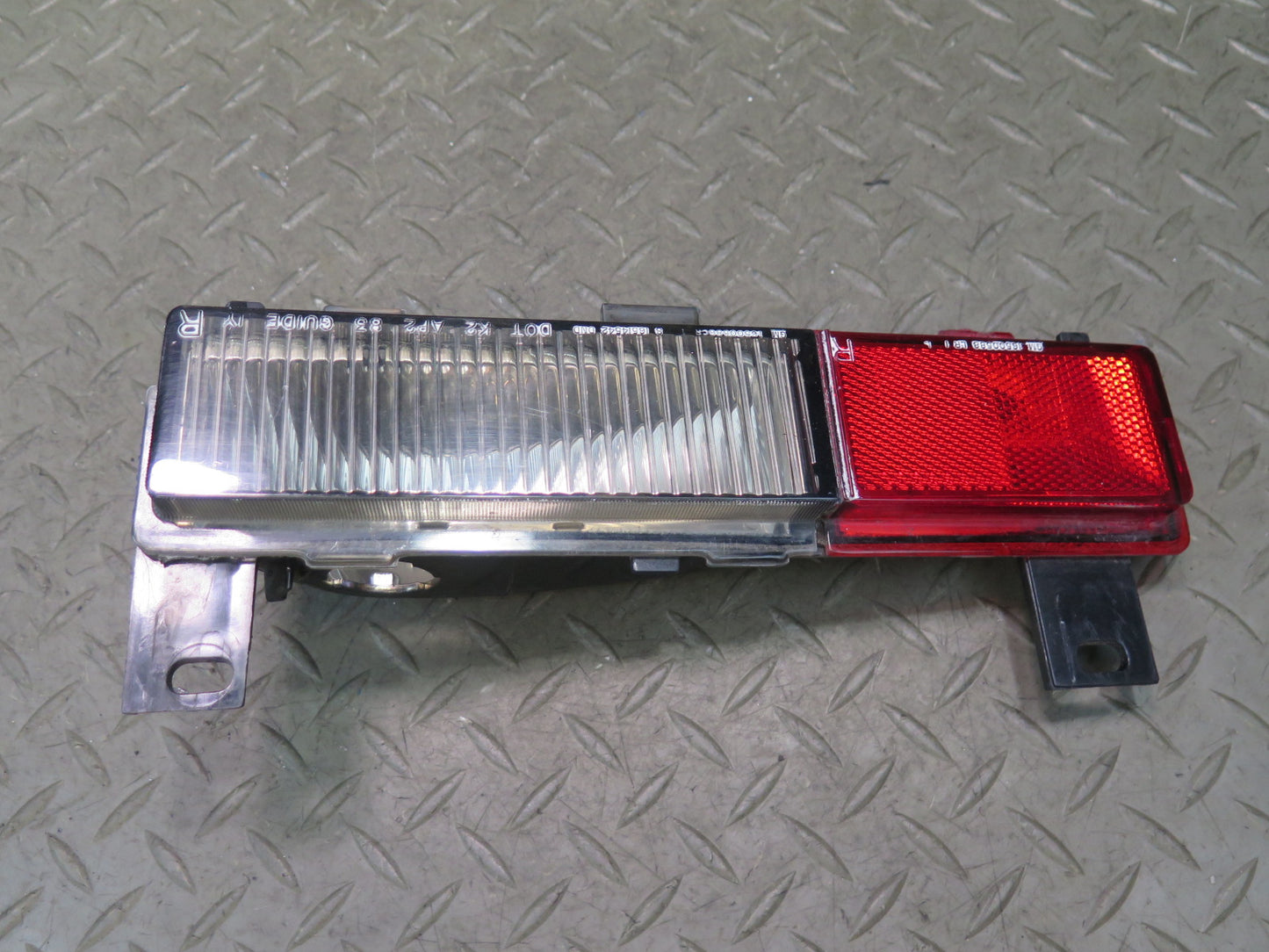 91-96 Chevrolet Corvette C4 Rear Left & Right Side Marker Light Lamp Set OEM
