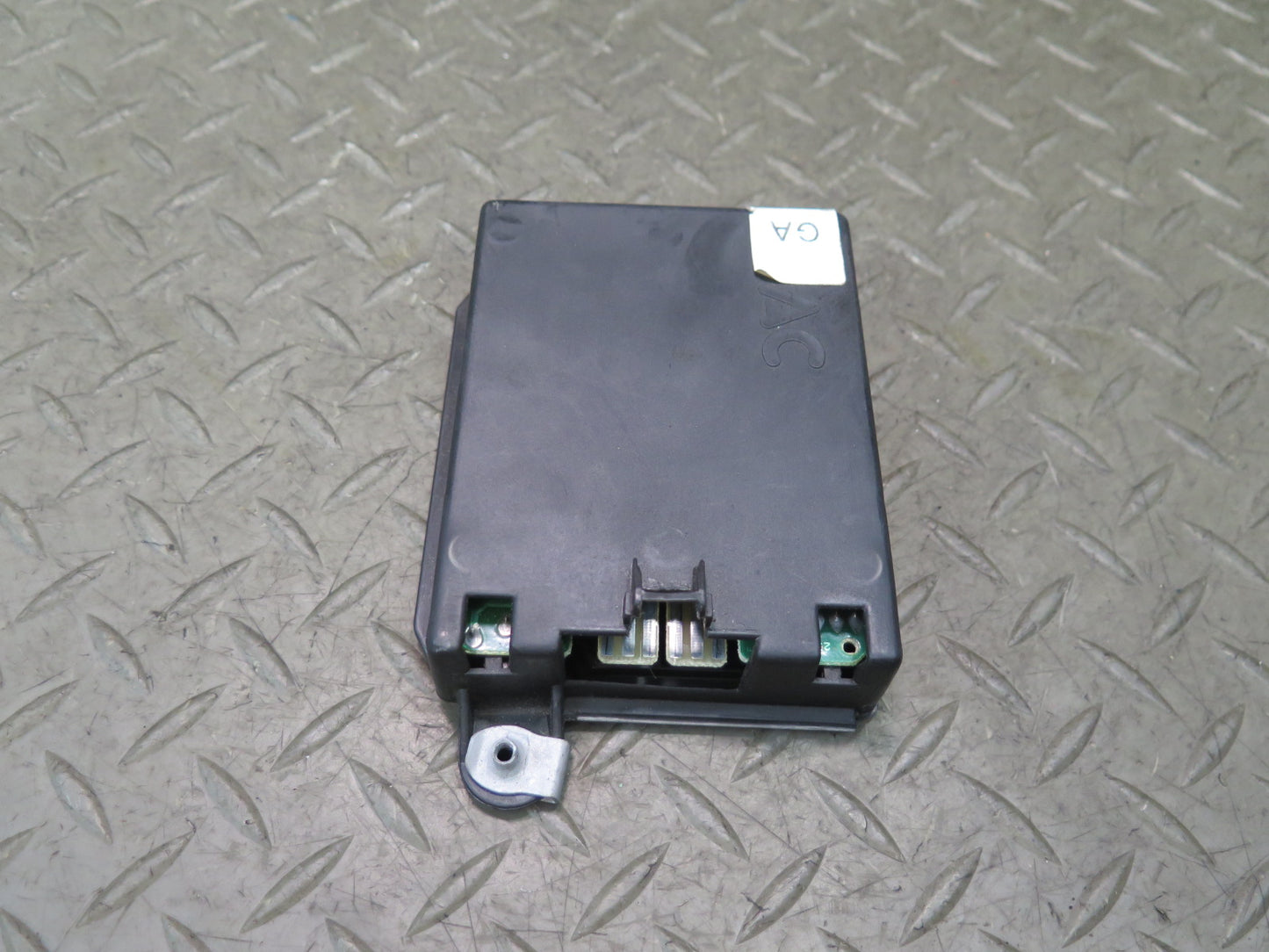 90-96 Chevrolet Corvette C4 Cruise Control Module 25110888 OEM