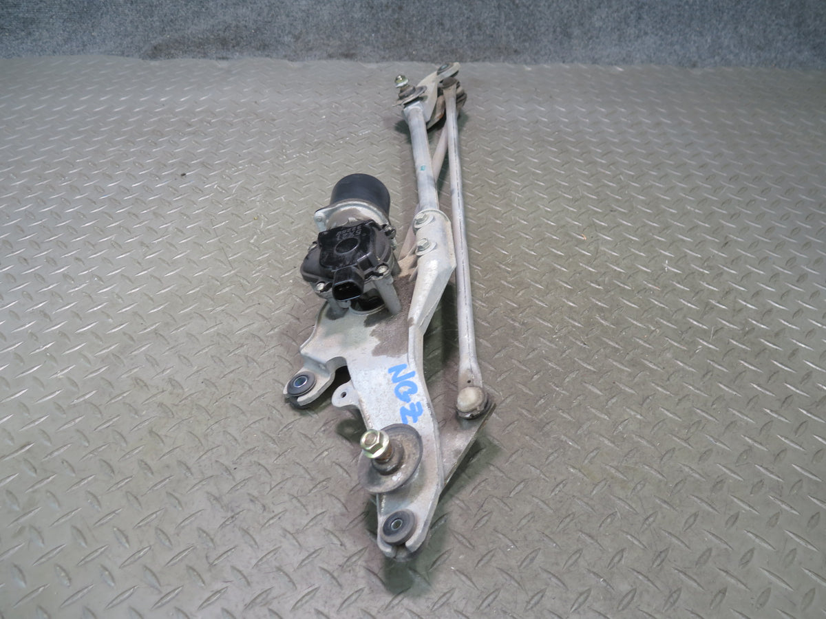 06-09 Nissan 350Z Z33 Convert Windshield Wiper Transmission Linkage & Motor OEM