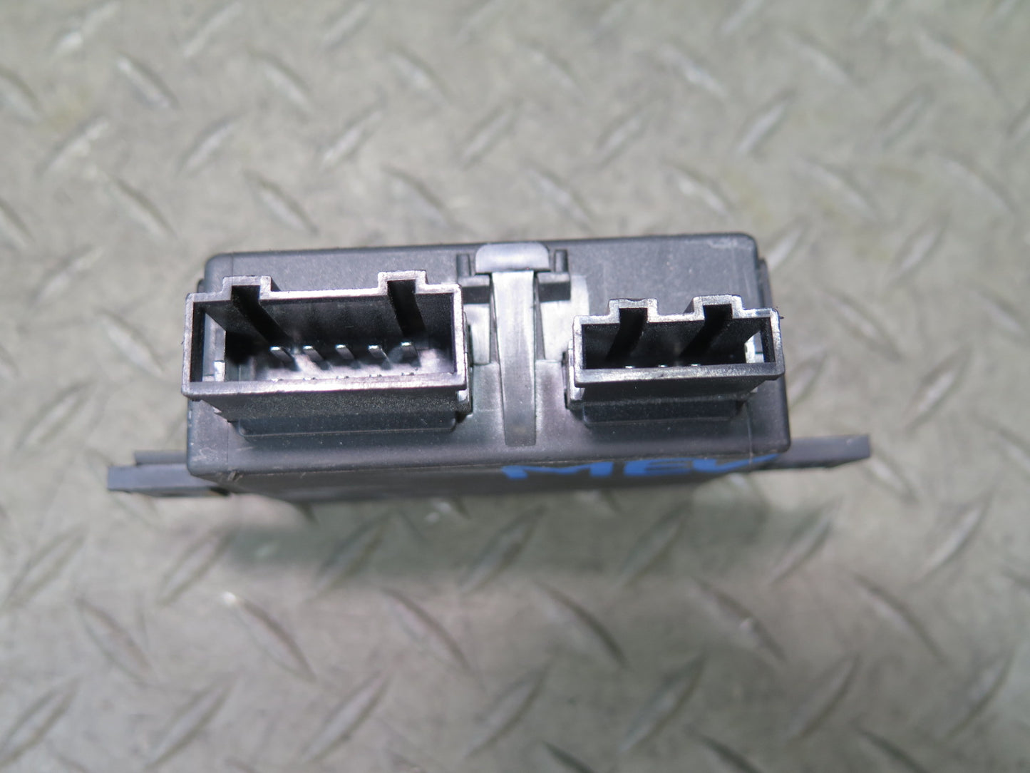 99-03 VW Eurovan T4 Immobilizer Control Module 6X0953257 OEM