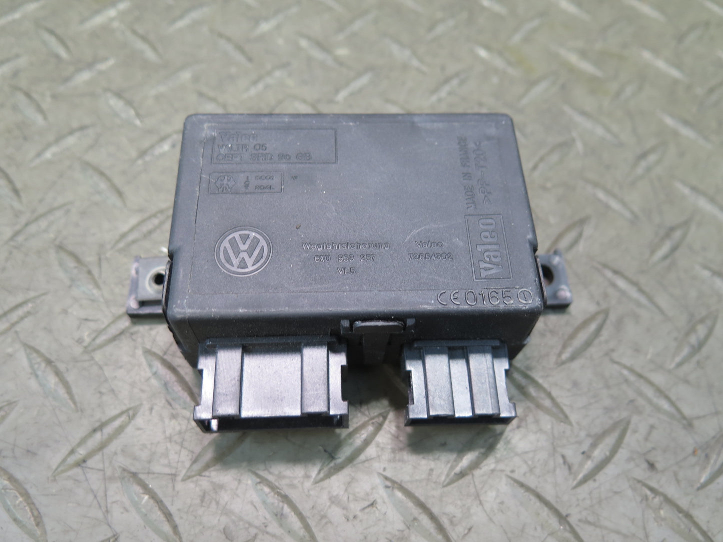 99-03 VW Eurovan T4 Immobilizer Control Module 6X0953257 OEM