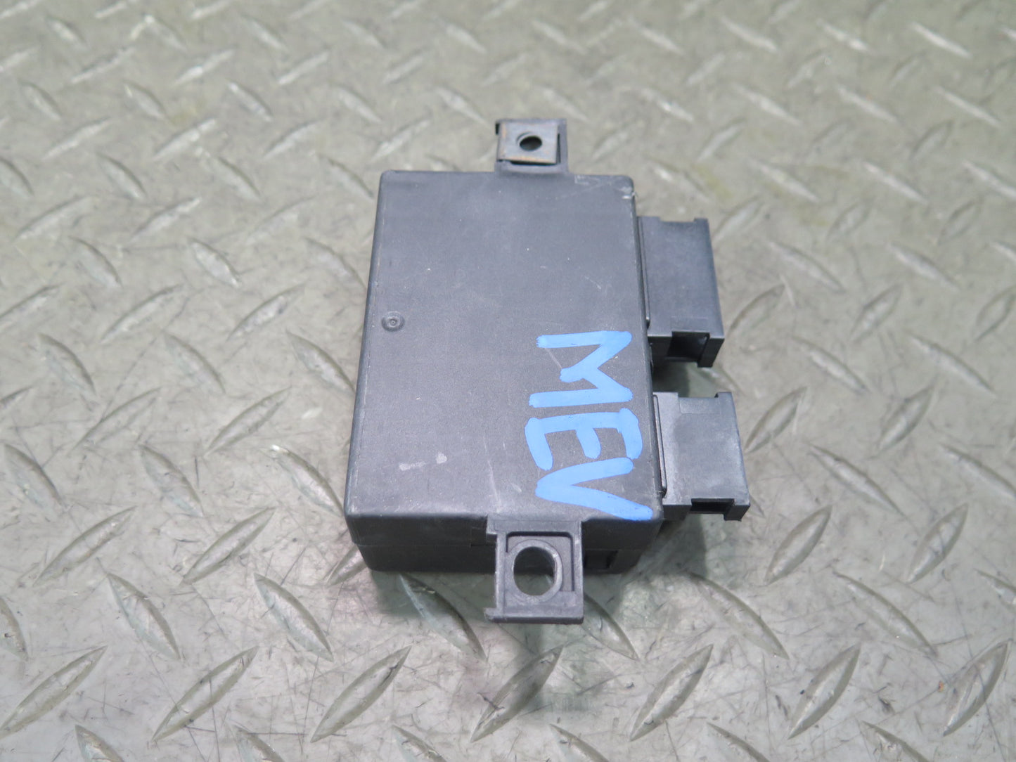 99-03 VW Eurovan T4 Immobilizer Control Module 6X0953257 OEM