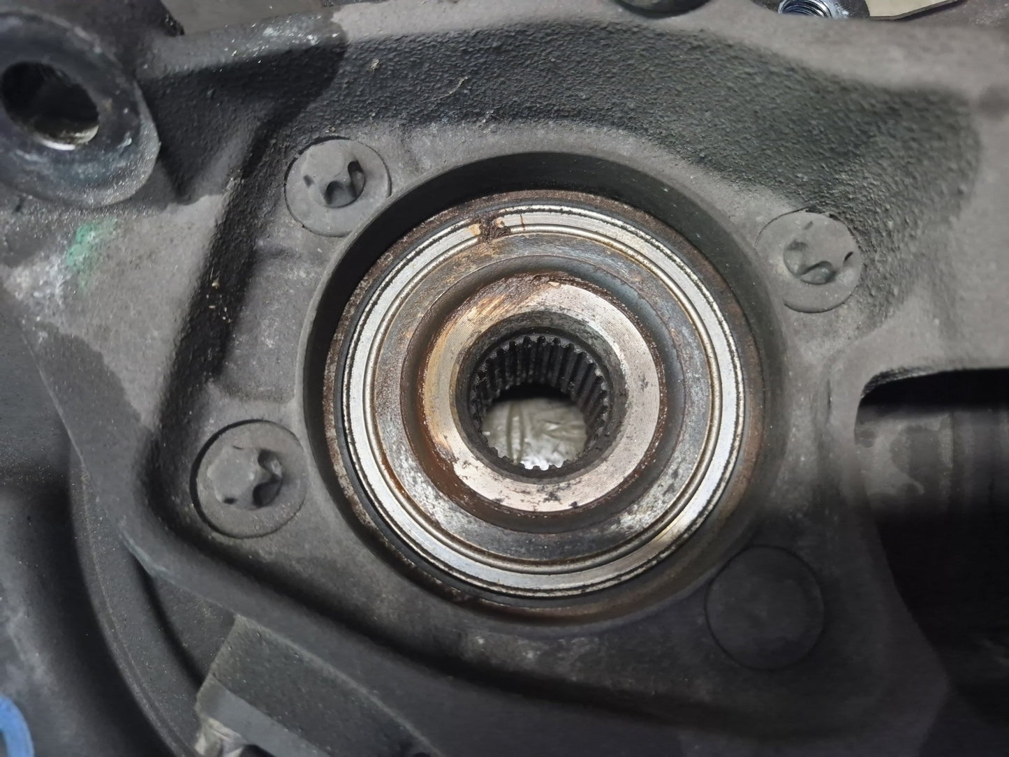 03-08 Mercedes R230 SL55 AMG Rear Left Spindle Knuckle Wheel Hub Bearing OEM