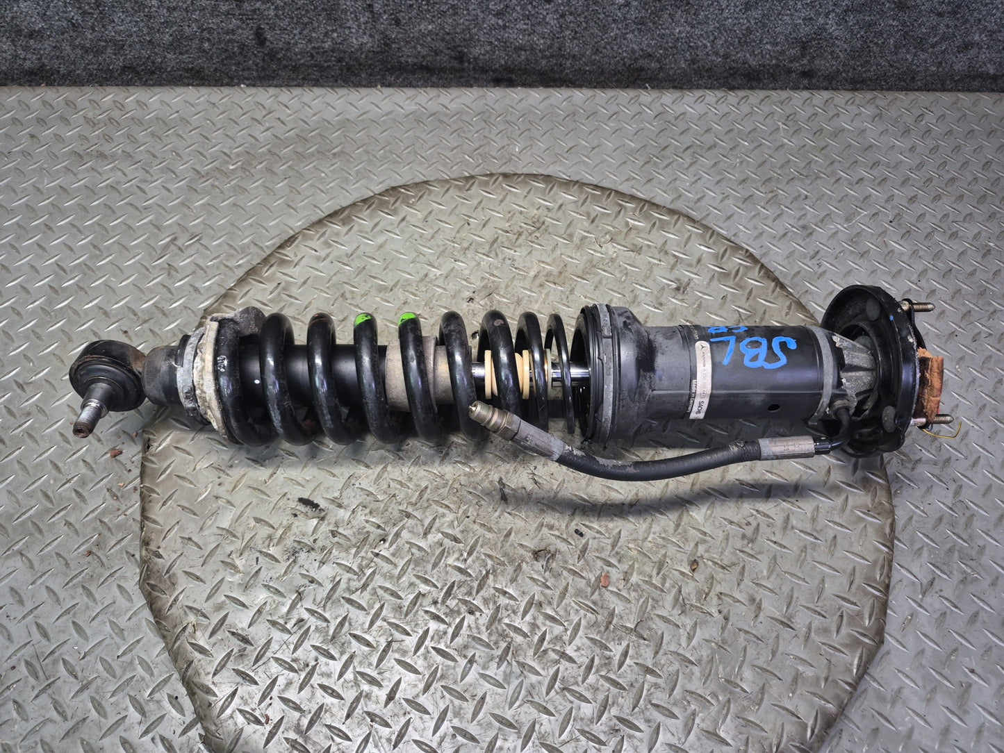 03-06 Mercedes R230 SL55 AMG Front Left Right ABC Hydraulic Shock Strut Set OEM