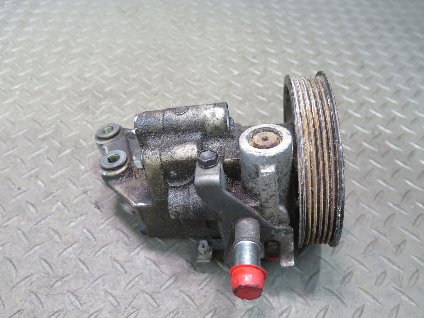 98-00 Lexus UZZ30L SC400 1UZFE Power Steering Pump w Pulley 115K Miles OEM