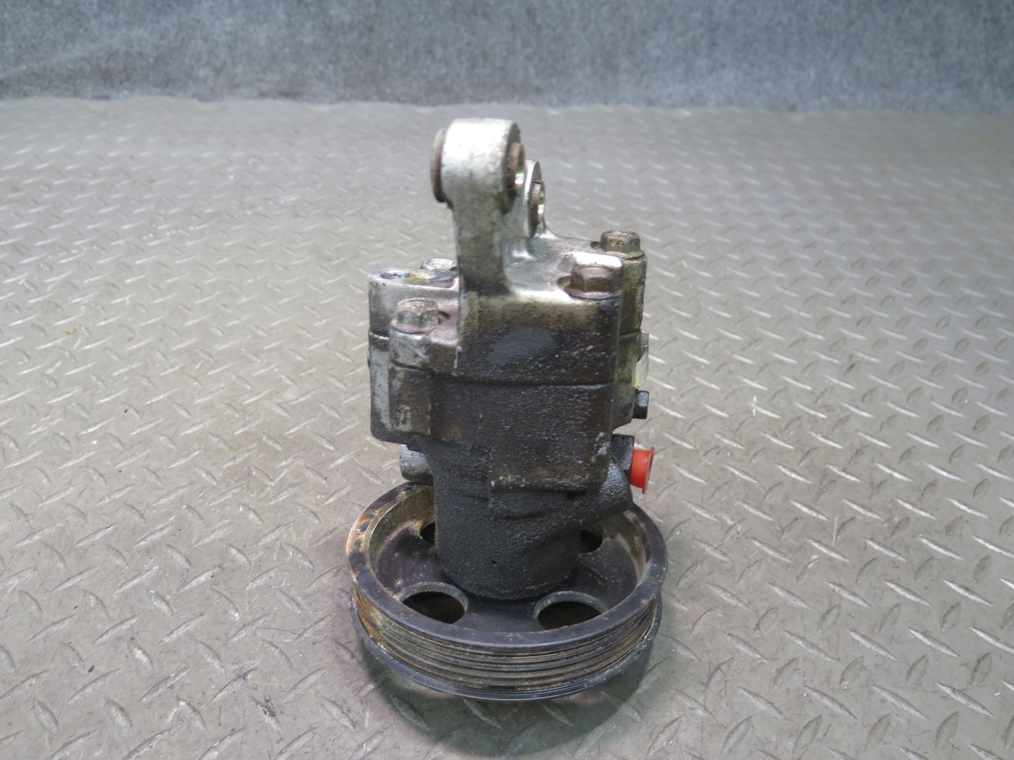 98-00 Lexus UZZ30L SC400 1UZFE Power Steering Pump w Pulley 115K Miles OEM