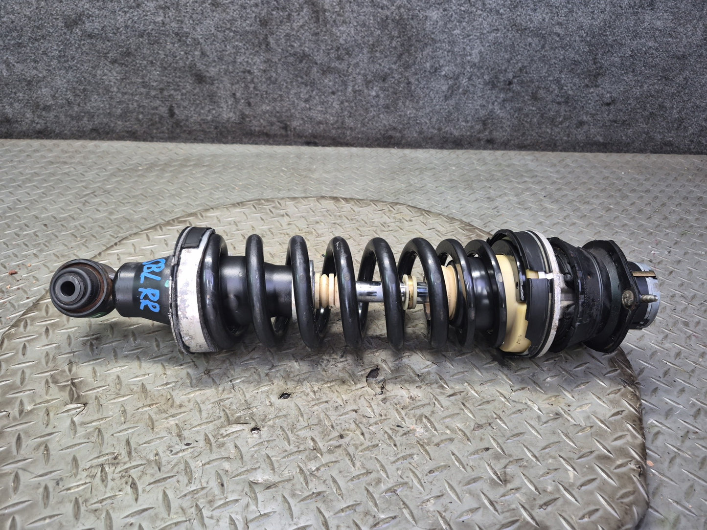 03-06 Mercedes R230 SL55 AMG Rear Left Right ABC Hydraulic Shock Strut Set Dmgd