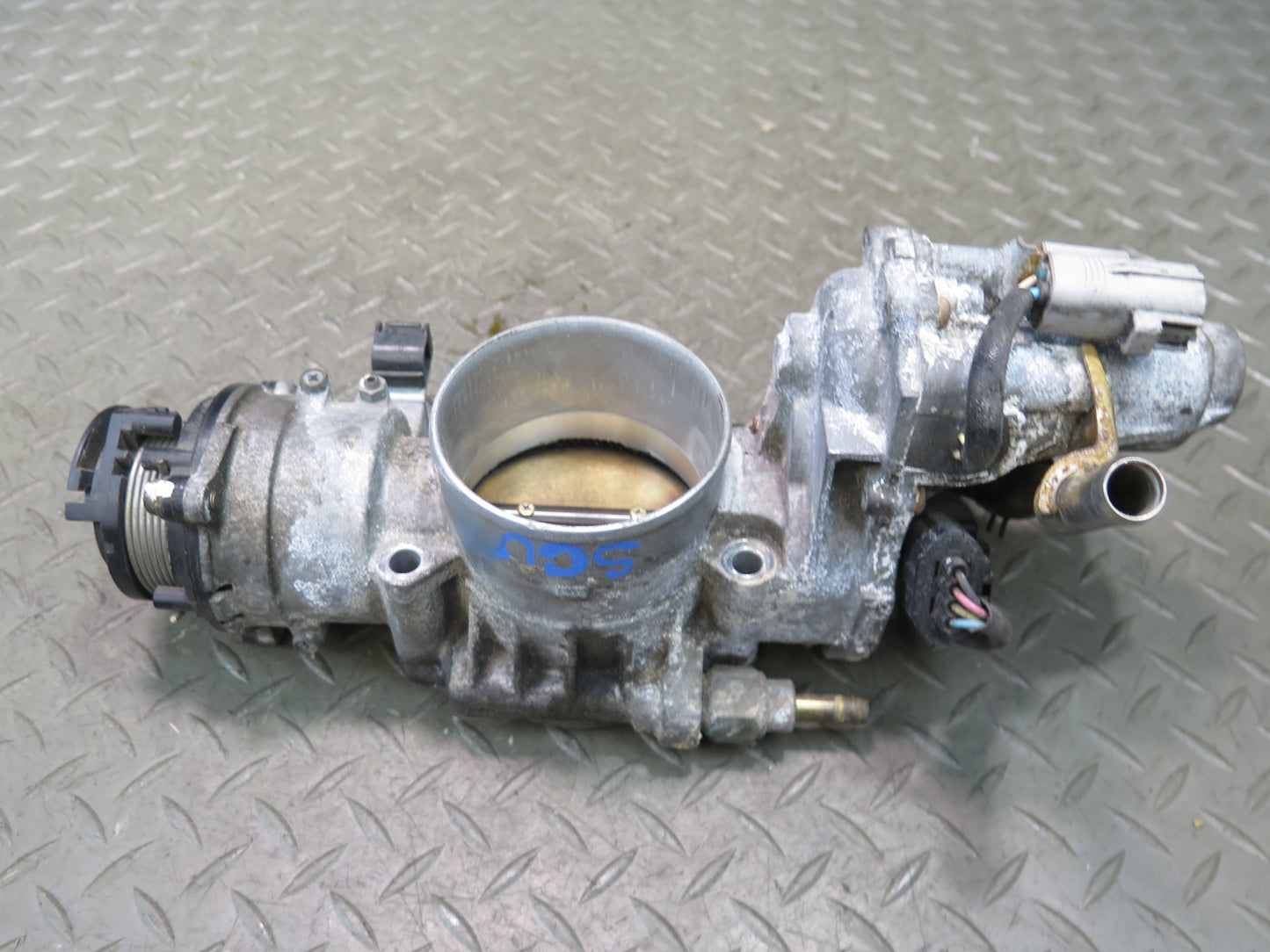98-00 Lexus LS400 SC400 UZZ30 1UZFE Engine Motor Throttle Body w Sensor 115K OEM