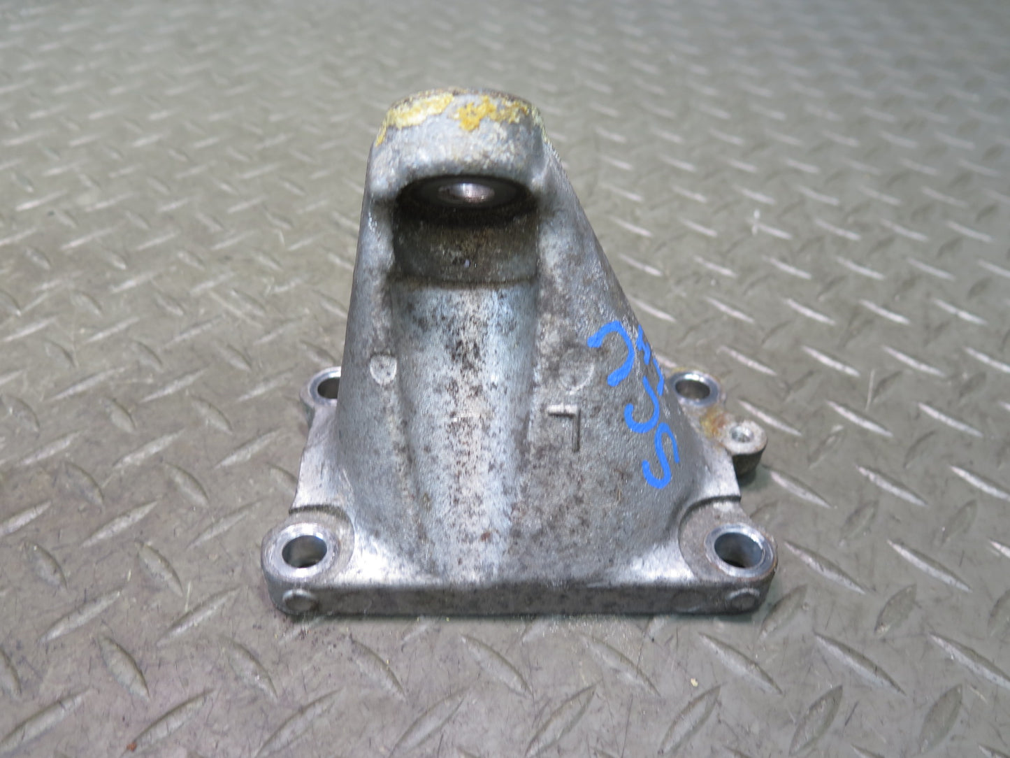 98-00 Lexus UZZ30L SC400 Set of 2 Engine Motor Left & Right Mount OEM