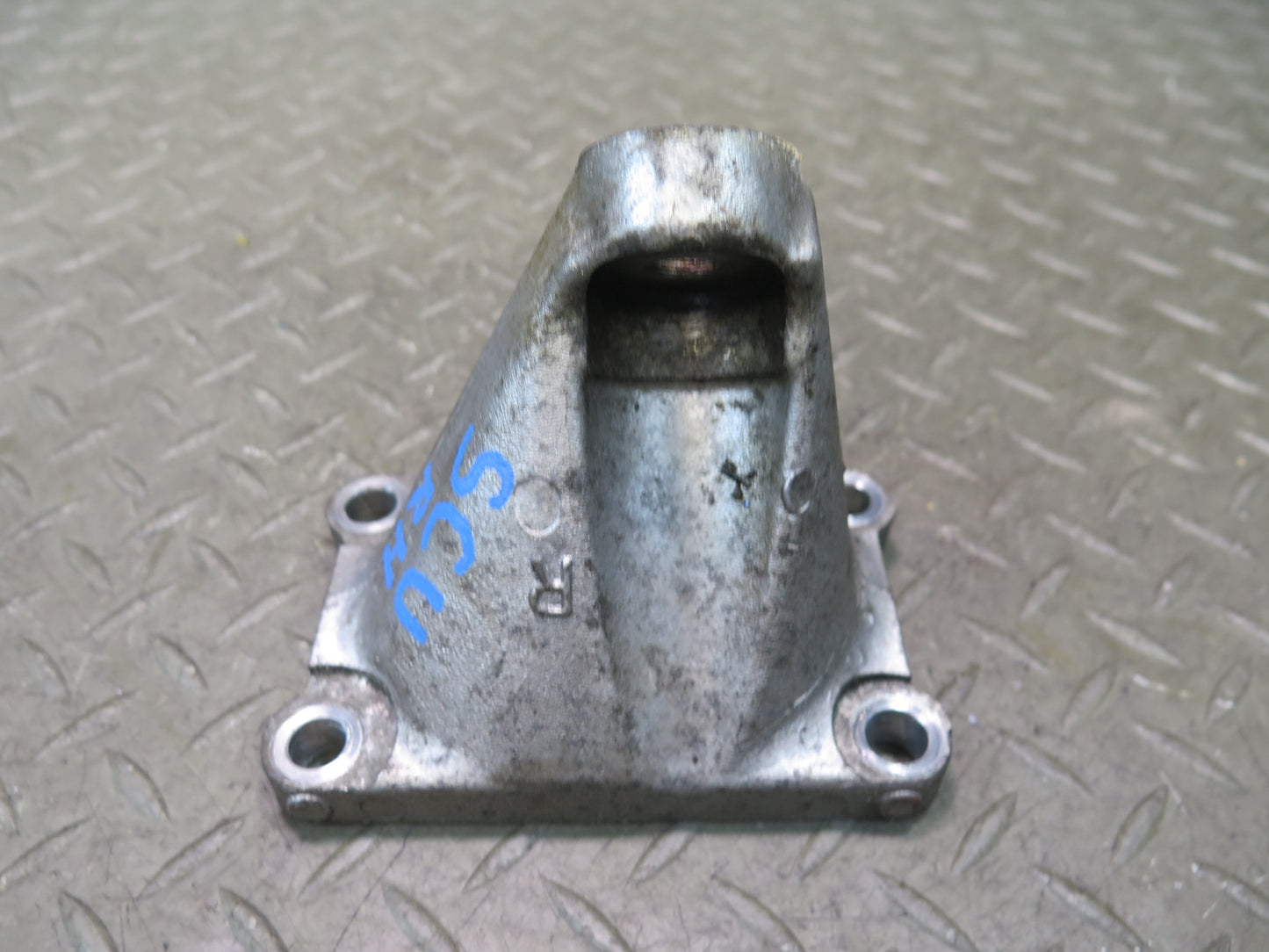 98-00 Lexus UZZ30L SC400 Set of 2 Engine Motor Left & Right Mount OEM