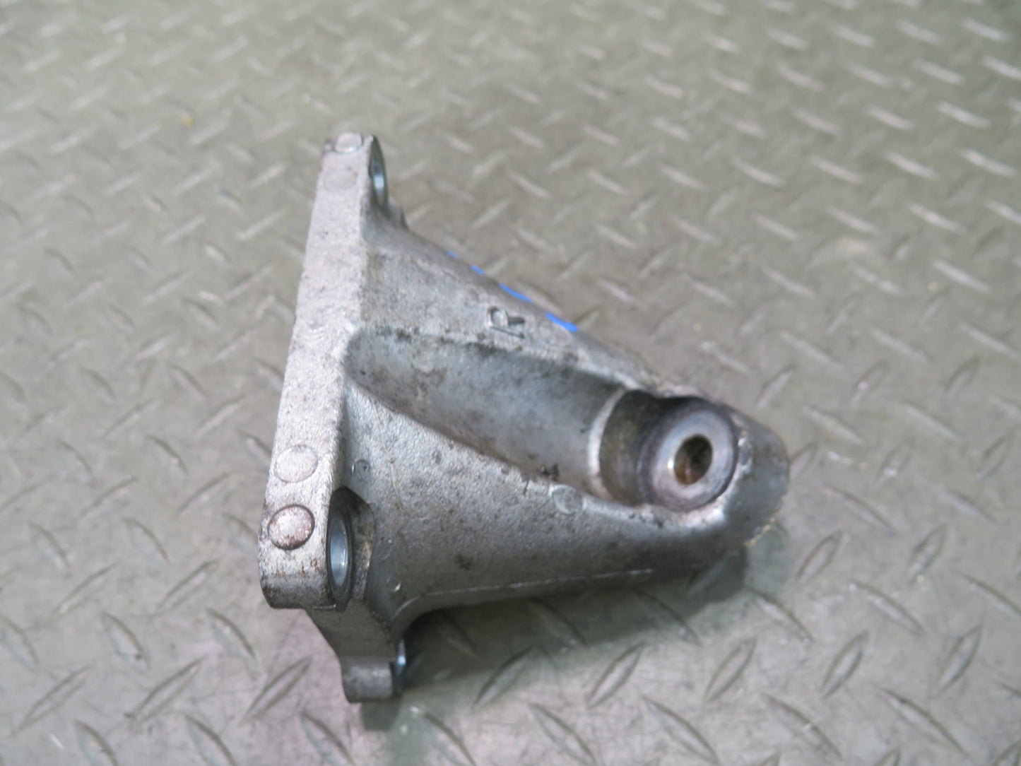 98-00 Lexus UZZ30L SC400 Set of 2 Engine Motor Left & Right Mount OEM