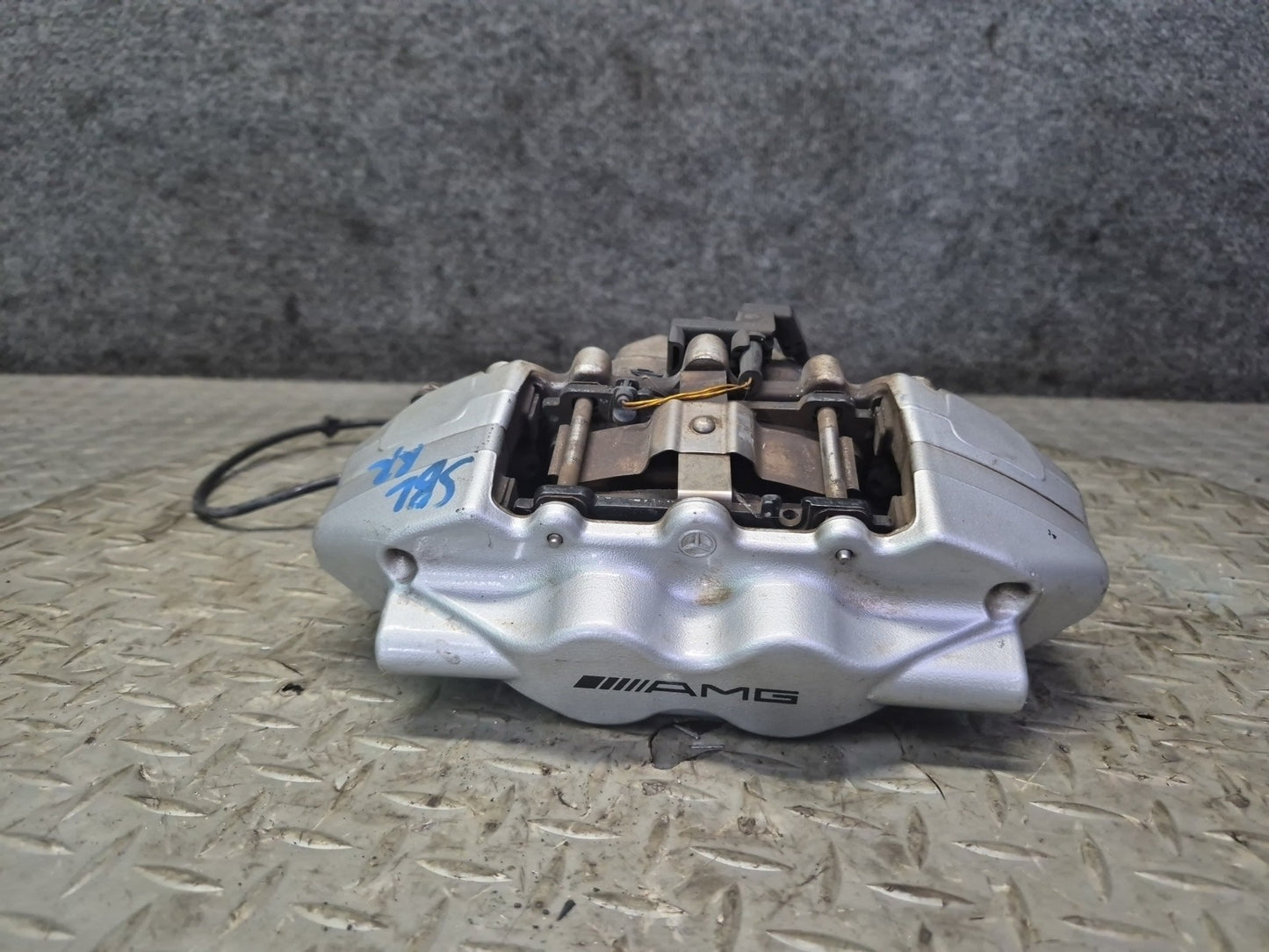 03-06 Mercedes R230 SL55 AMG Brembo Rear Left Right Brake Caliper Set OEM