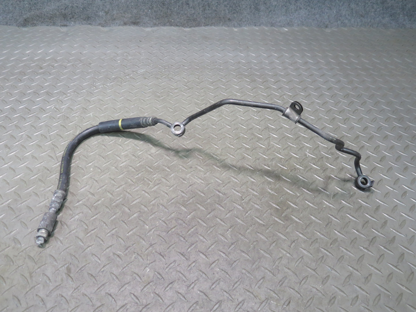 98-00 Lexus UZZ30L SC400 1UZFE Fuel Rail w Injector Set Assembly OEM