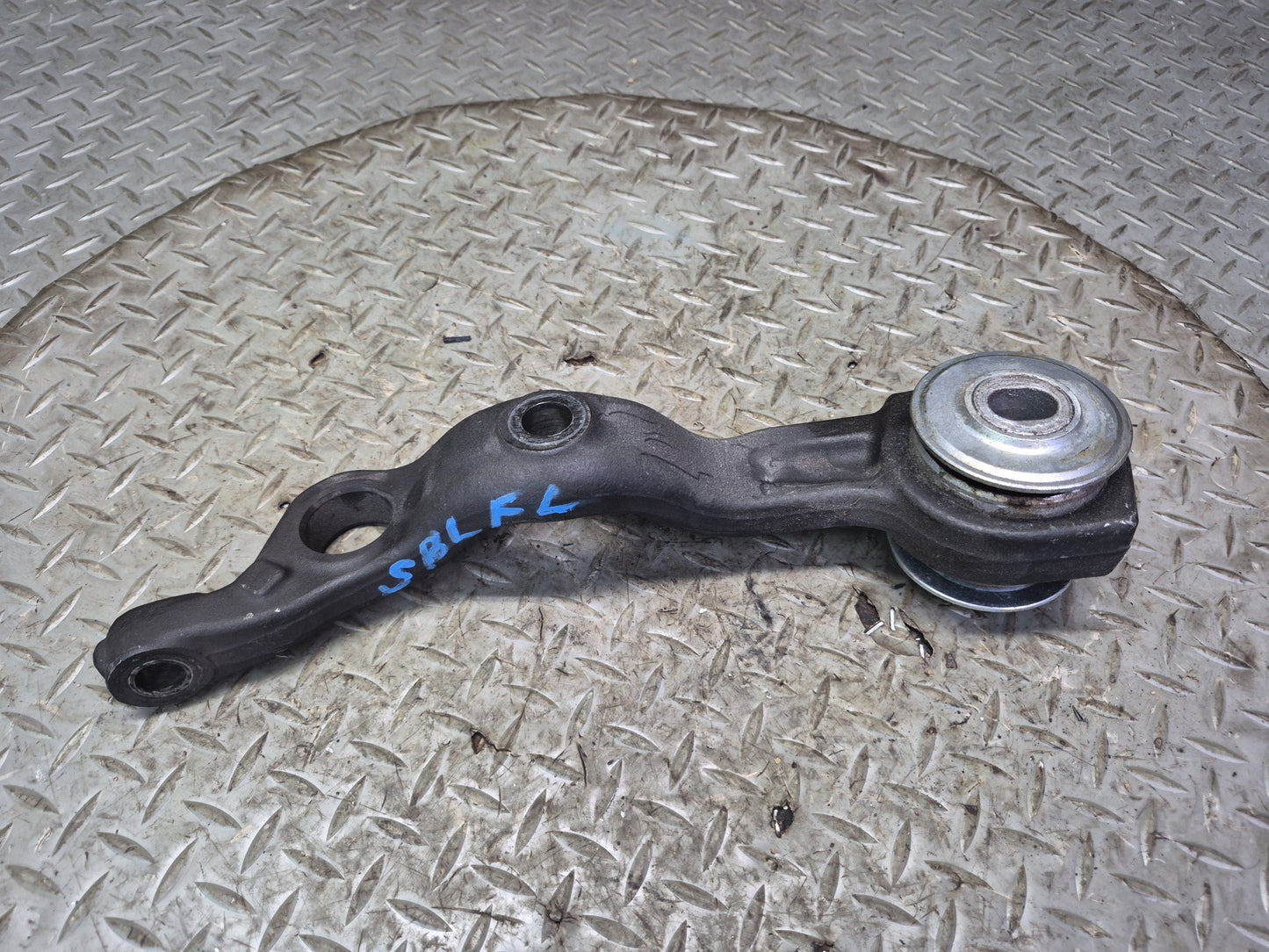 03-08 Mercedes R230 Sl-class Front Left Driver Side Lower Control Arm OEM