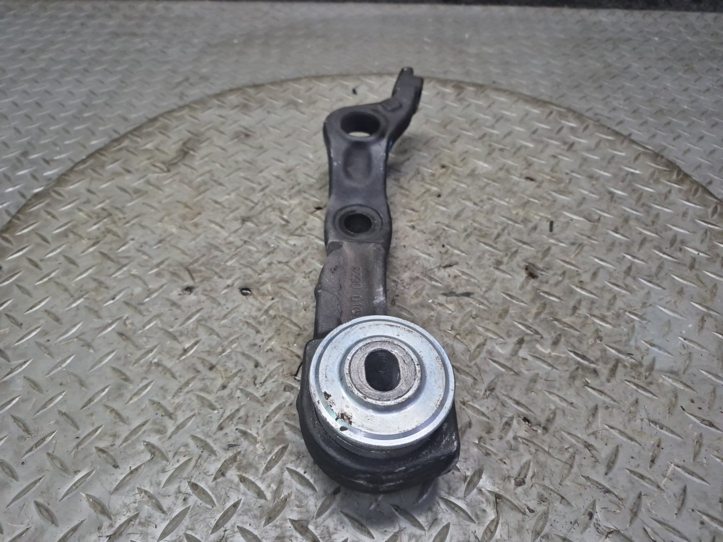 03-08 Mercedes R230 Sl-class Front Left Driver Side Lower Control Arm OEM