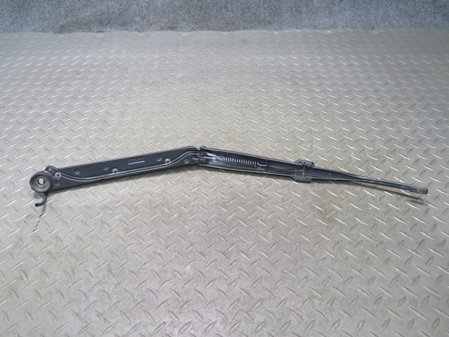 03-09 Nissan Z33 350Z Set of 2 Front Left & Right Windshield Wiper Arm OEM