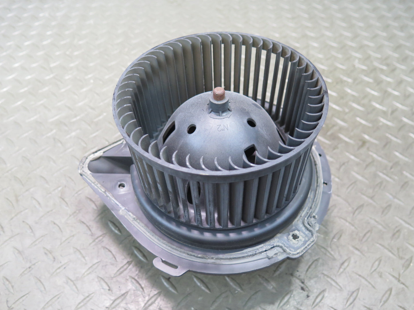 99-03 VW Eurovan T4 A/C Heater Blower Motor Fan w Resistor OEM