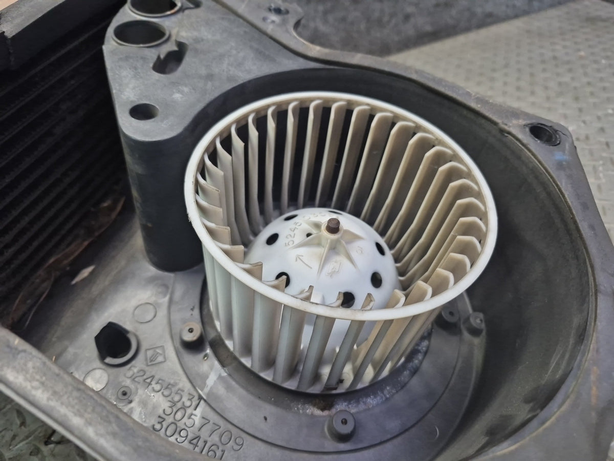 90-93 Chevrolet Corvette C4 A/C Air Conditioning Blower Motor Evaporator Box OEM