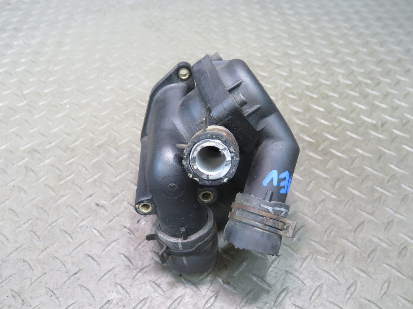 01-03 VW Eurovan T4 2.8L Engine Thermostat Housing 021121117B OEM