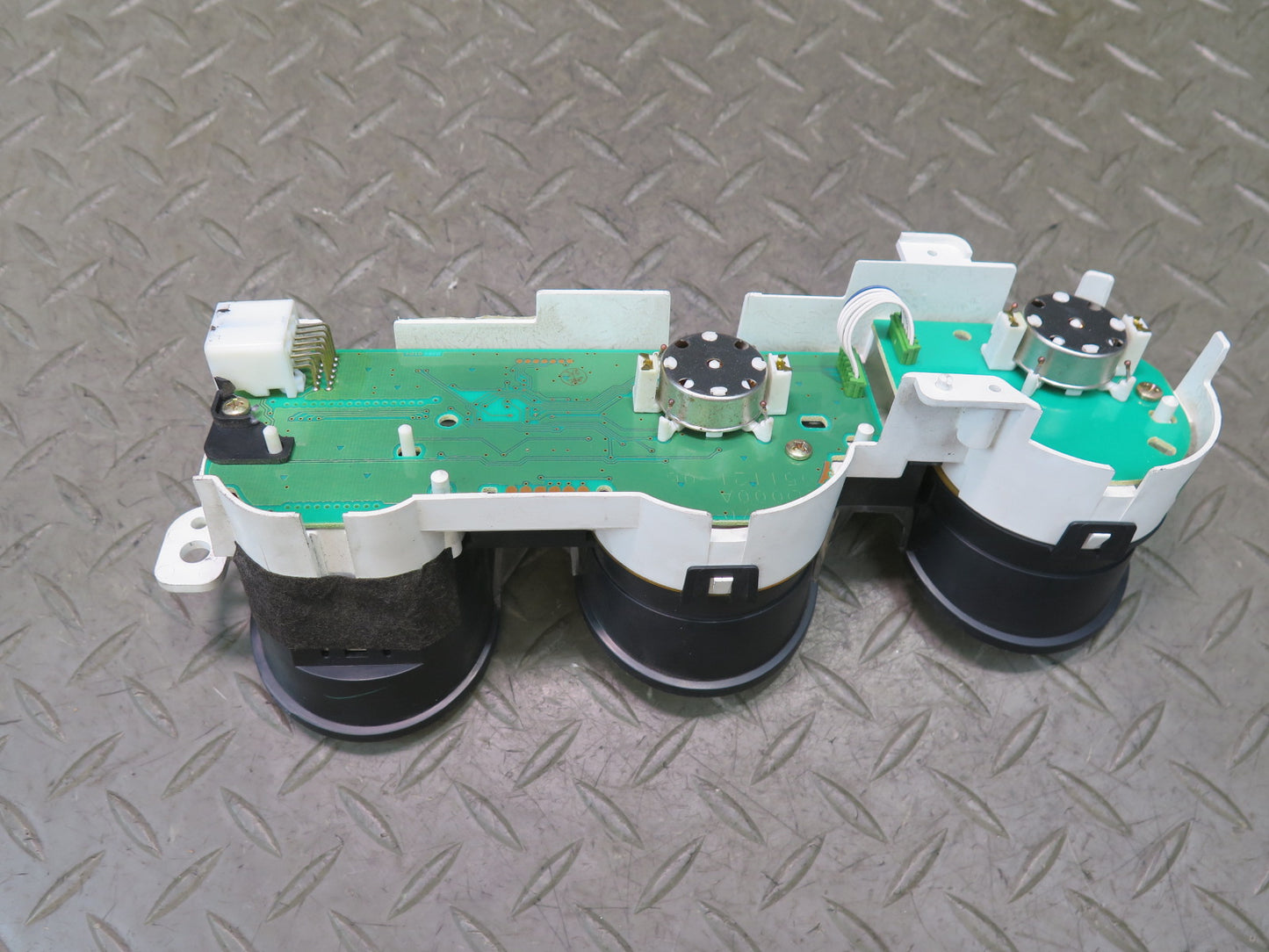 06-08 Nissan Z33 350Z Dash Oil Volt Information Gauge OEM