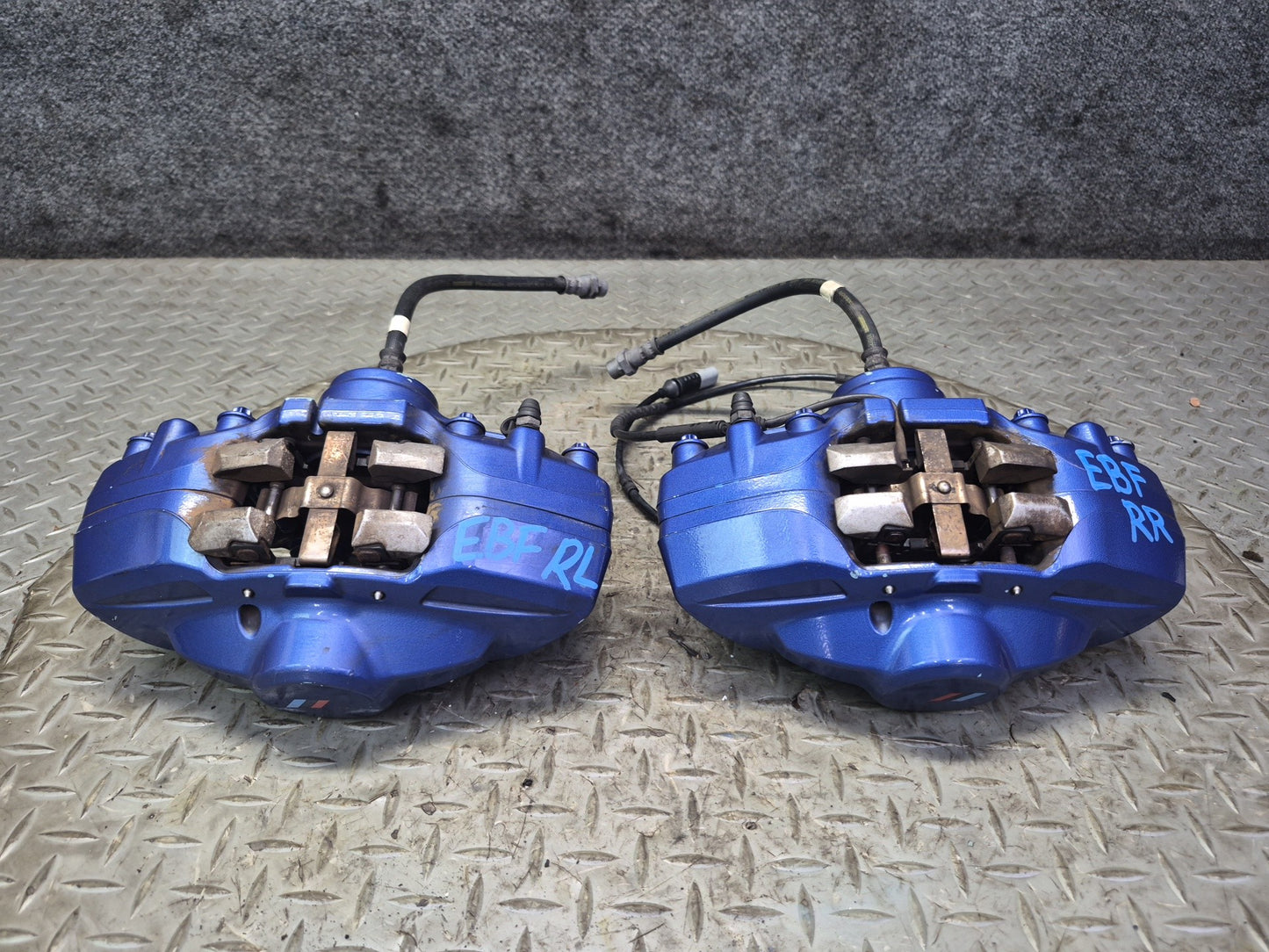 2015-2020 BMW F80 F82 F83 M4 M3 Rear Left Right Side Brake Caliper Set