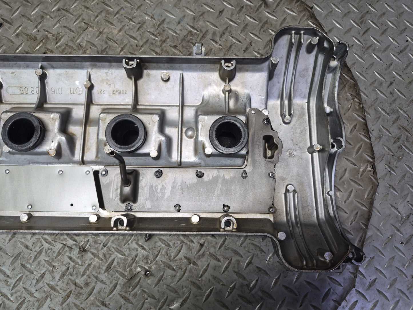 90-95 Mercedes W140 S500 M119 Engine Motor Left Cylinder Head Valve Cover OEM