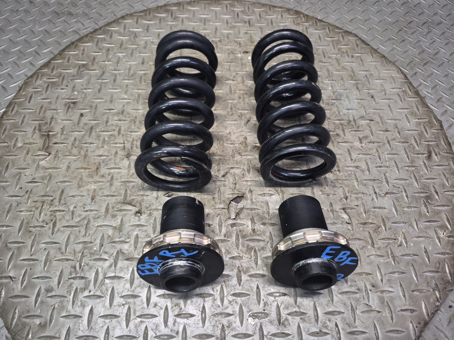 2015-2020 BMW F83 M4 Convertible Rear Right Left Side Coil Spring BC Racing Set