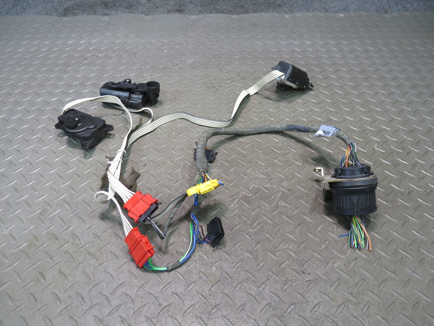 99-03 VW Eurovan T4 A/C Heater Flap Door Actuator Motor Wiring Set OEM